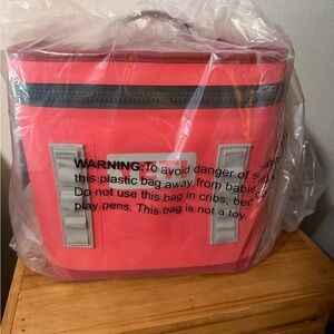 YETI Bimini Pink and Gray Hopper Flip 12